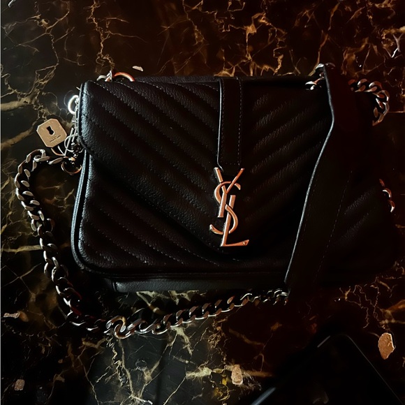 Saint Laurent Black Leather Crossbody - Picture 1 of 3